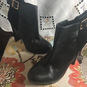 Women’s Boots